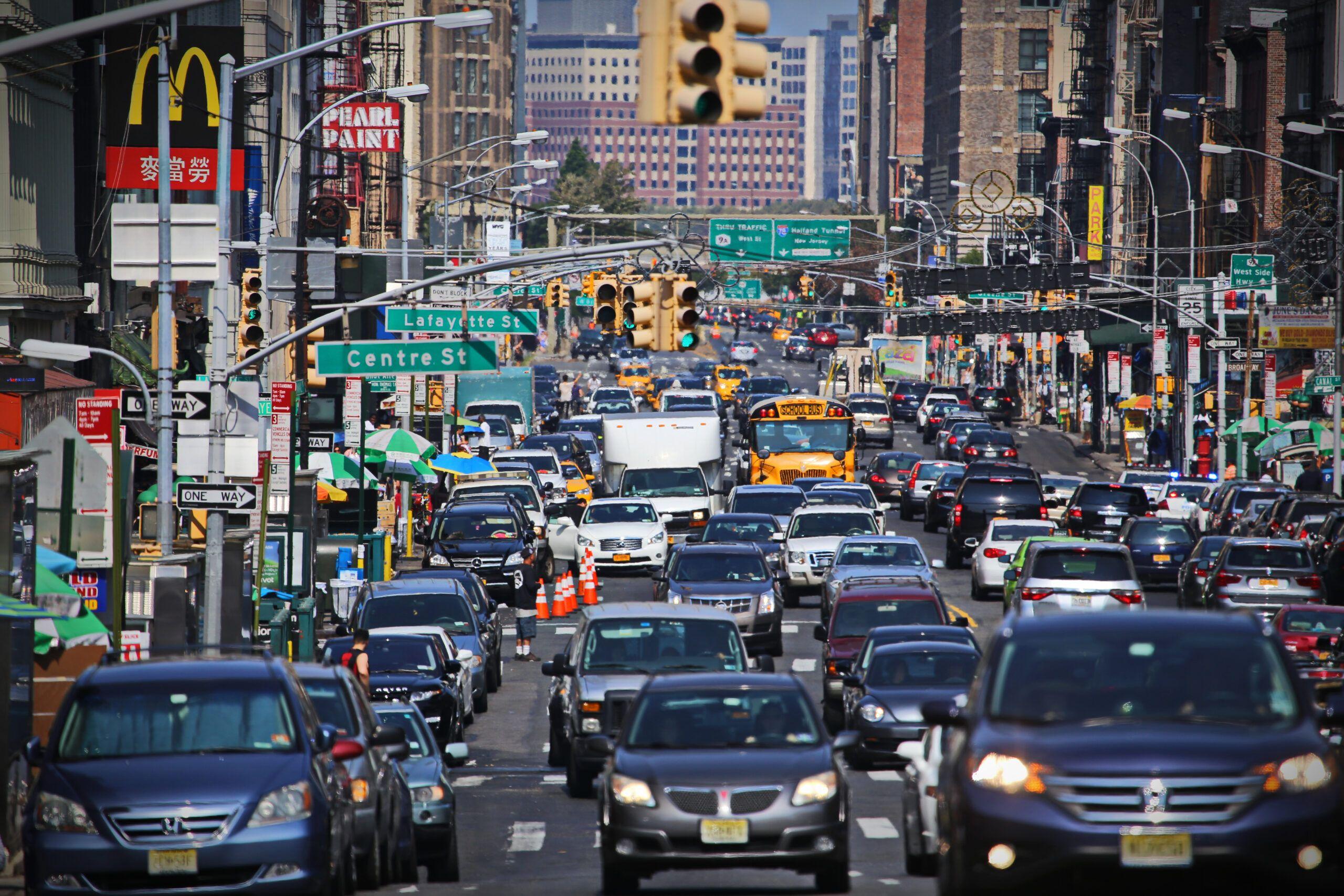 Heavy city traffic with cars at a standstill, demonstrating stop-and-go driving conditions