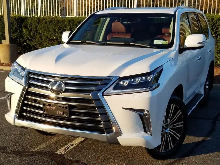 2018 Lexus LX 600 570 THREE-ROW's photo