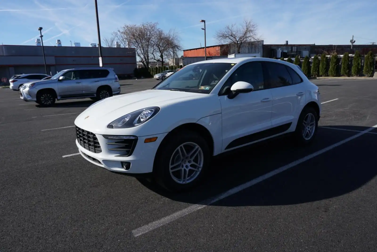 2018 Porsche Macan Base's photo