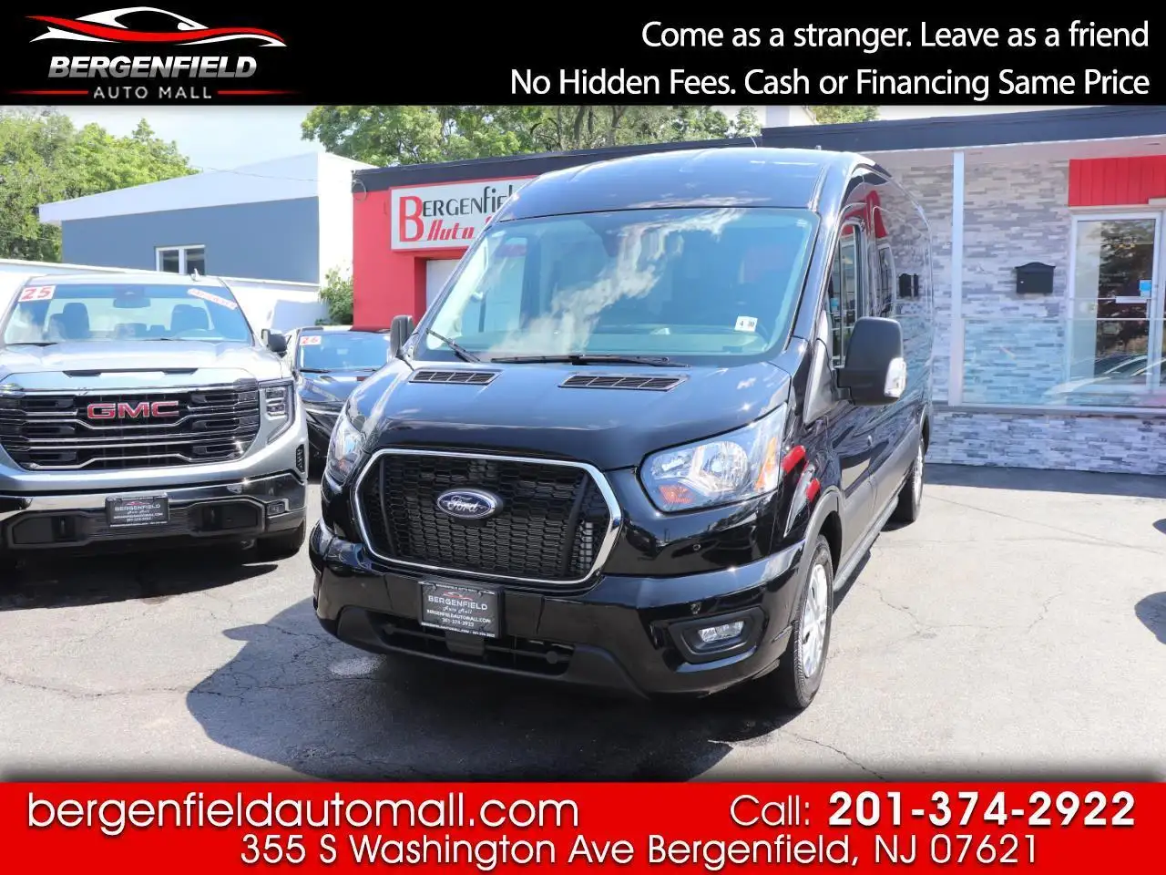 2025 Ford Transit 350 XLT Med Roof Sliding Pass. 148's photo