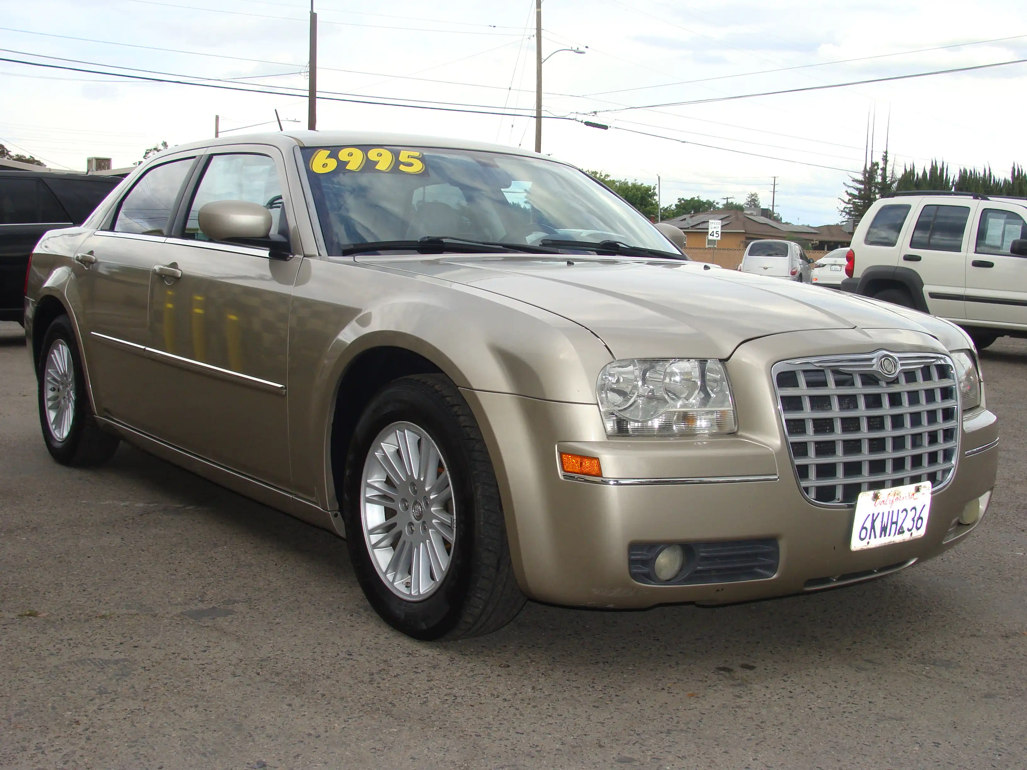 2008 Chrysler 300 Touring's photo
