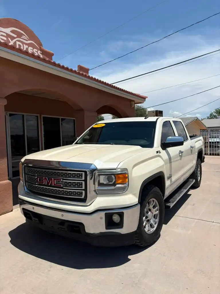 2014 GMC Sierra 4WD Crew Cab SLT SWB's photo