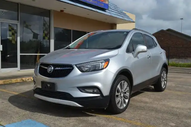 2017 Buick Encore Preferred II's photo