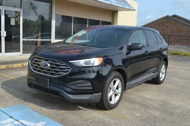 2020 Ford Edge SE's photo