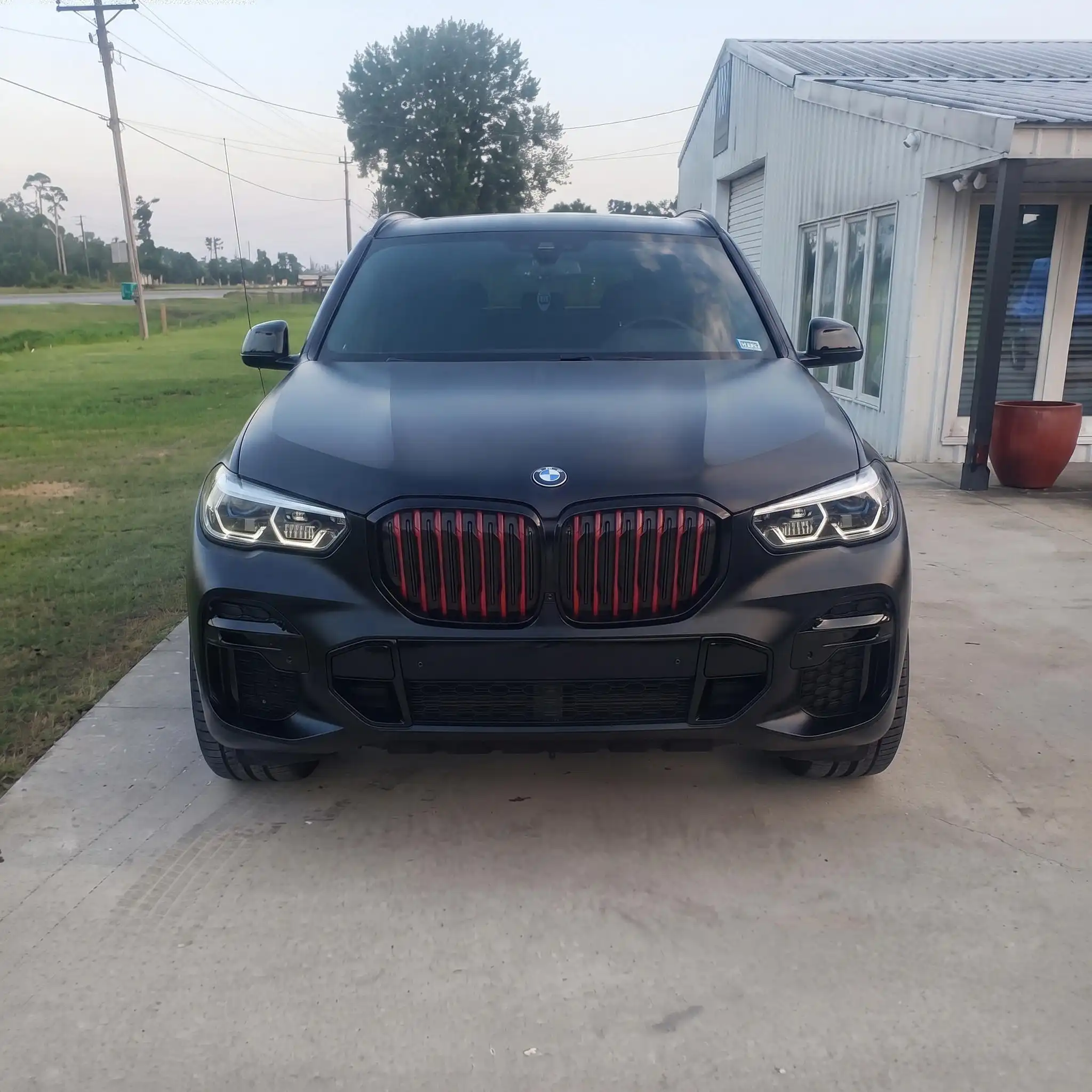 2022 BMW X5 xDrive40i's photo