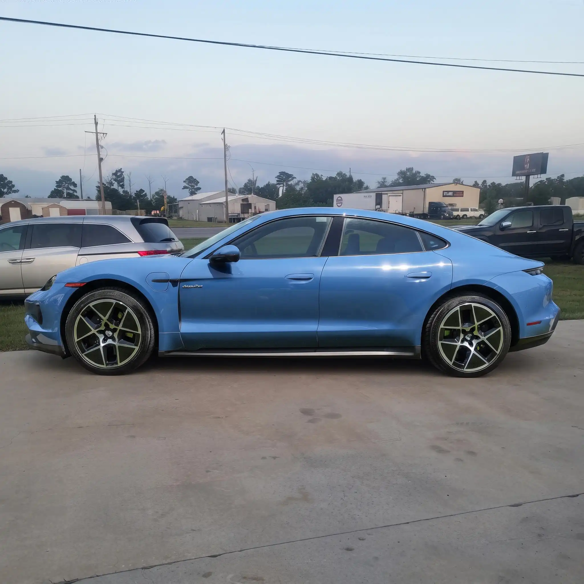 2025 Porsche Taycan Base's photo