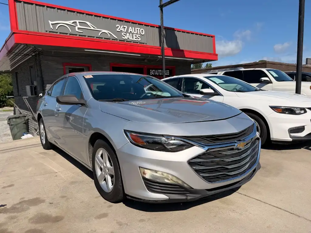 2019 Chevrolet Malibu 1LS's photo