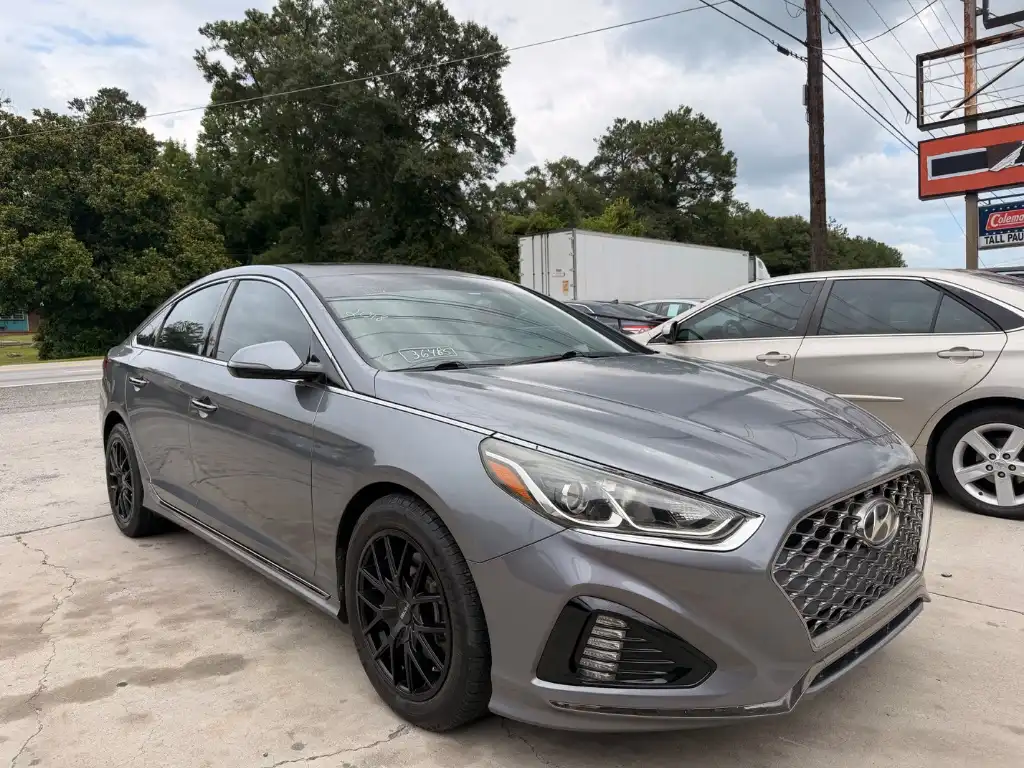 2018 Hyundai Sonata Sport's photo