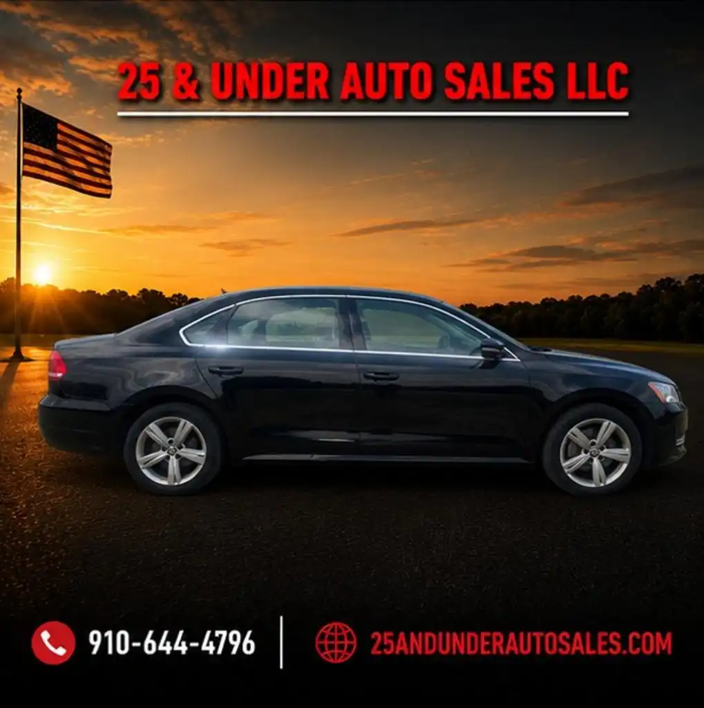 2012 Volkswagen Passat SE w/Sunroof & Nav AUTO's photo