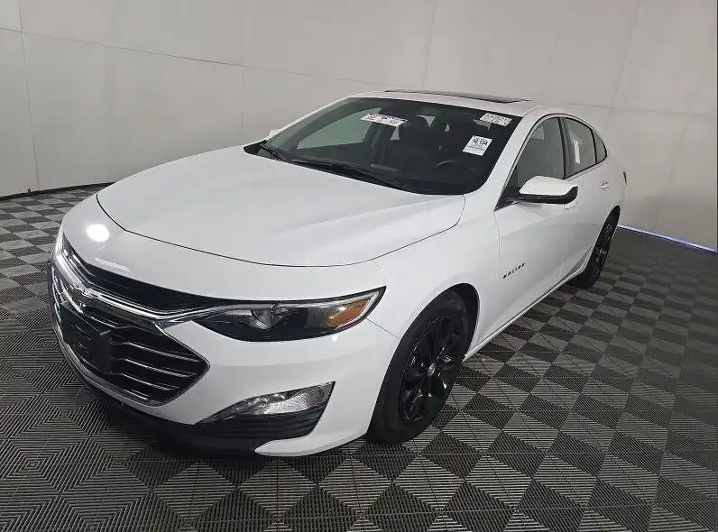2024 Chevrolet Malibu 1LT's photo