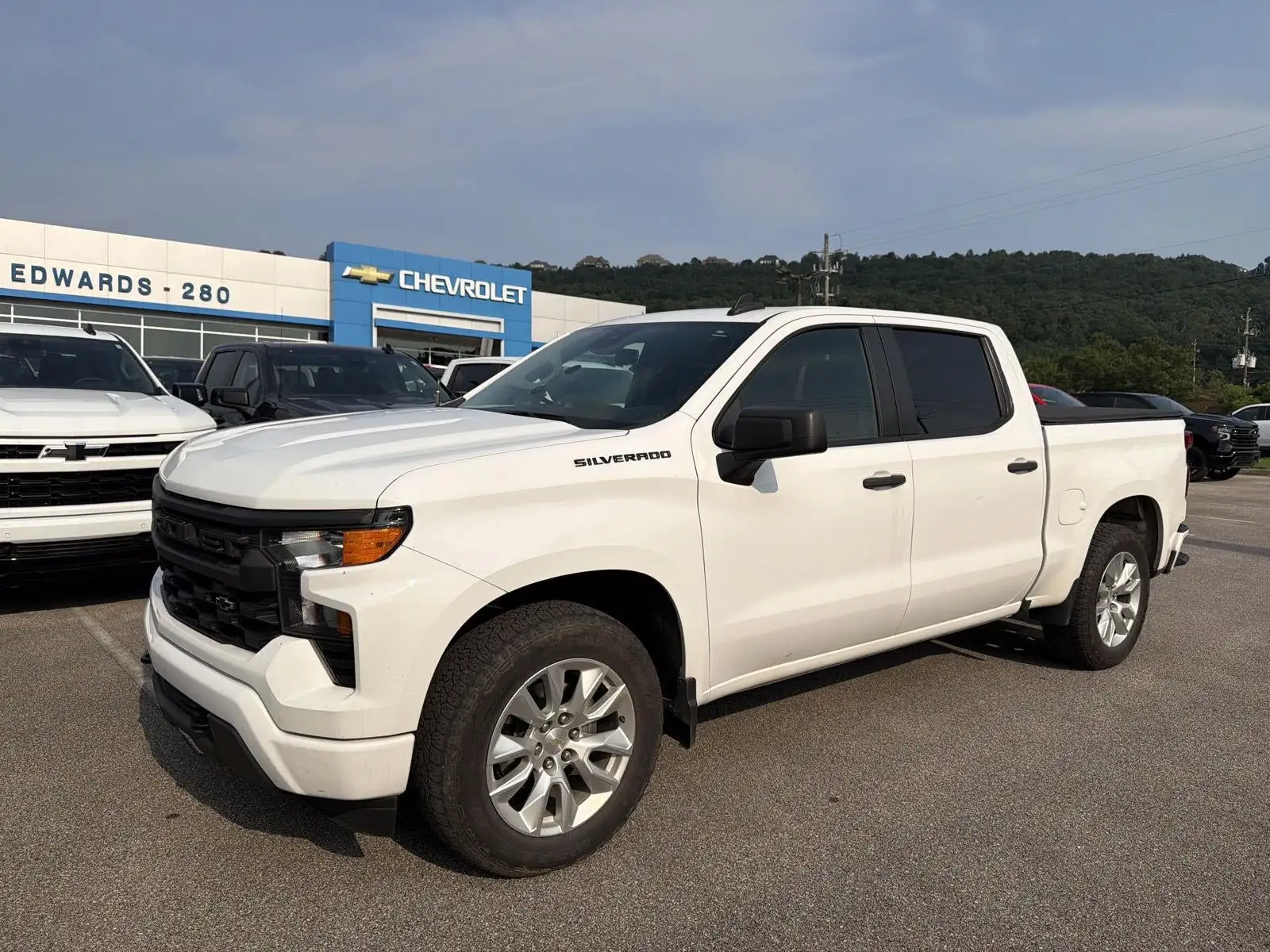 2023 Chevrolet Silverado 1500 Custom Crew Cab Short Box's photo
