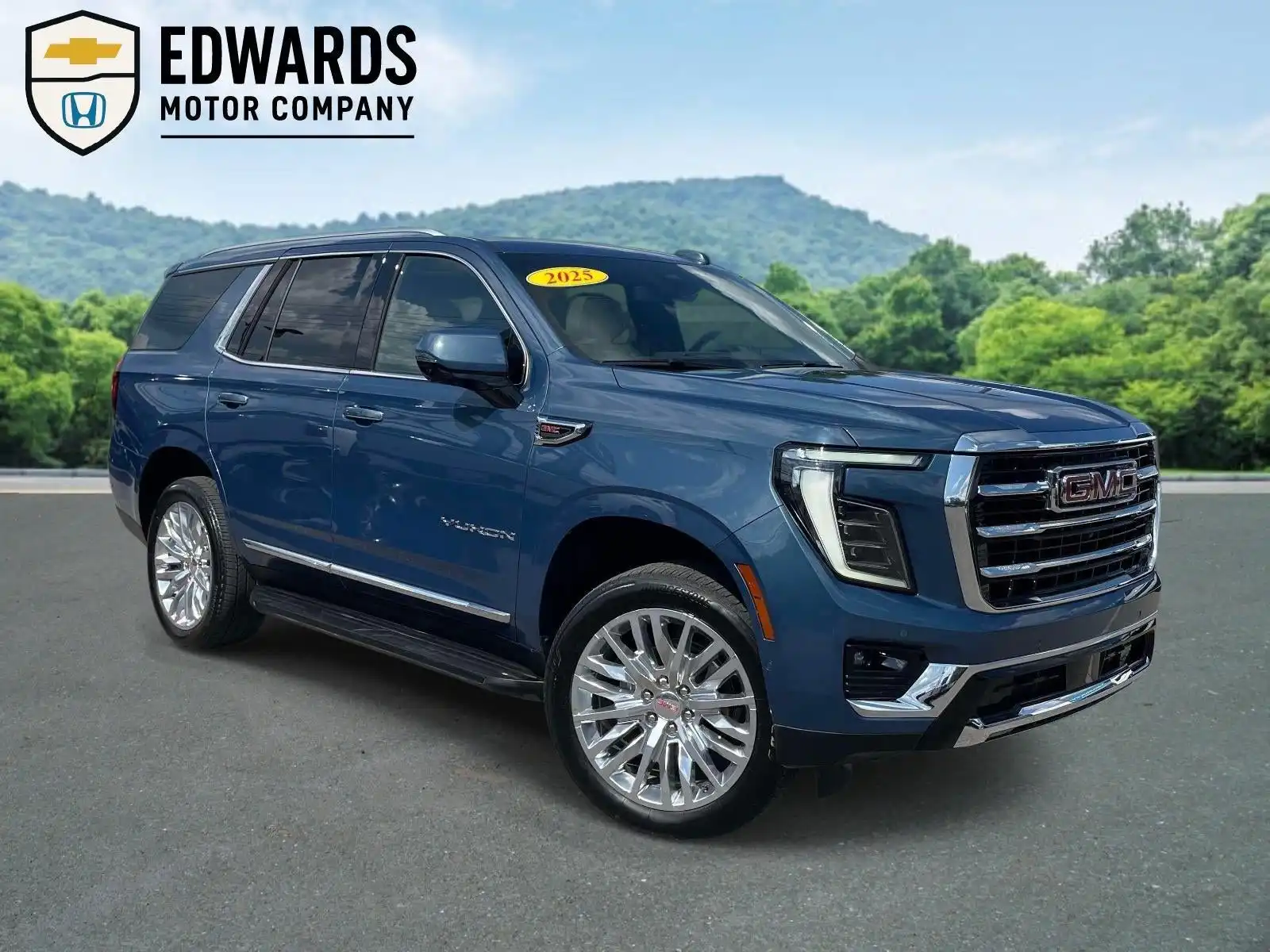 2025 GMC Yukon Elevation 2WD's photo