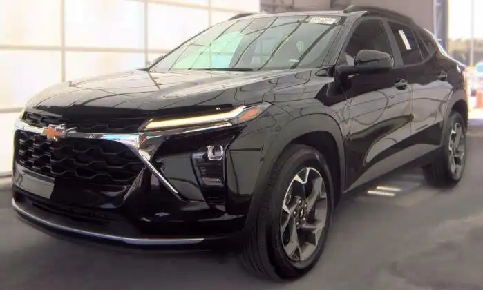 2024 Chevrolet Trax LT's photo