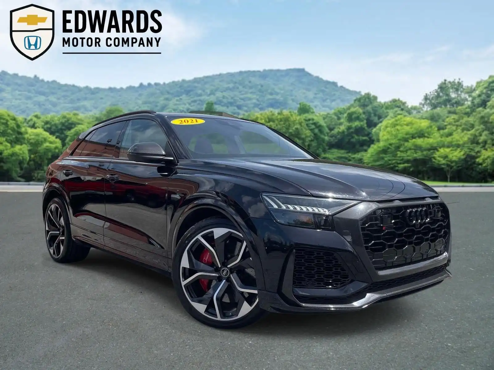 2021 Audi RS Q8 Base's photo