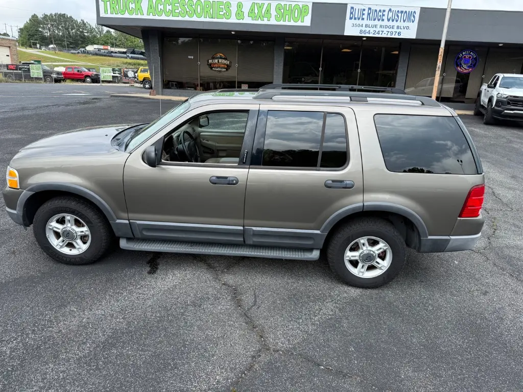 2003 Ford Explorer XLT 4.0 4x4 photo 4