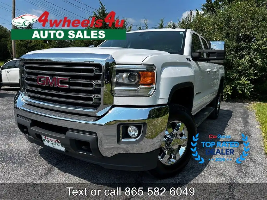 2015 GMC Sierra 4WD Double Cab Standard Box SLE's photo