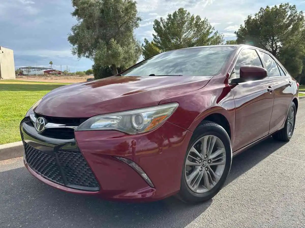 2017 Toyota Camry 2.5 Auto SE's photo