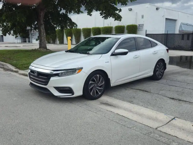 2019 Honda Insight Touring's photo