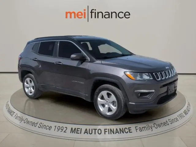 2019 Jeep Compass Latitude 4X4 photo 3