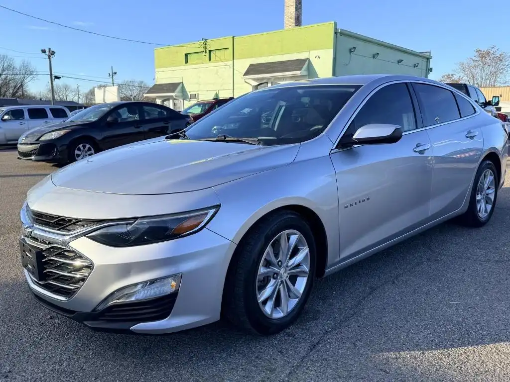 2021 Chevrolet Malibu 1LT's photo