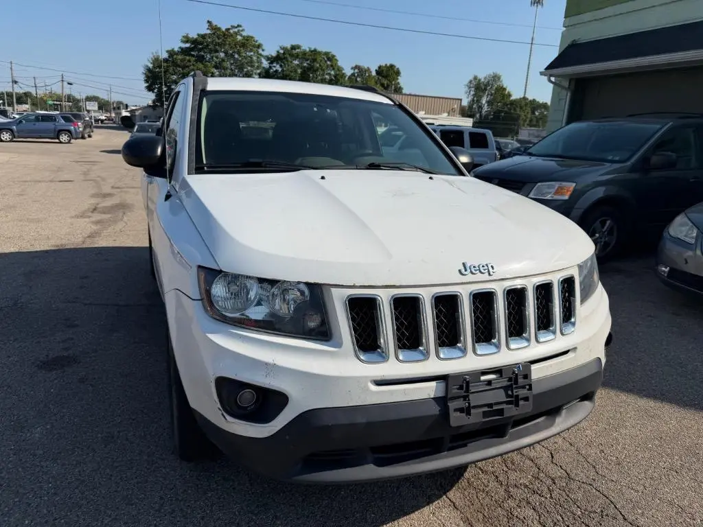 2015 Jeep Compass Sport 4WD photo 4