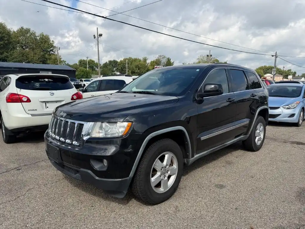 2012 Jeep Grand Cherokee Laredo 4WD's photo