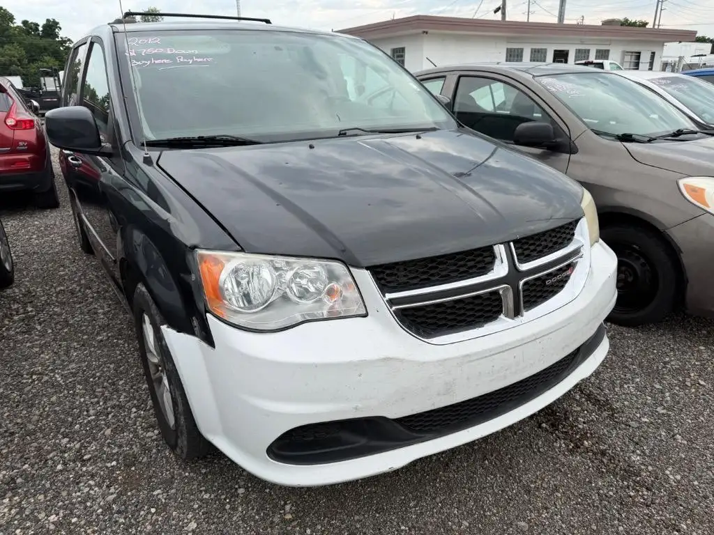 2012 Dodge Grand Caravan SXT's photo