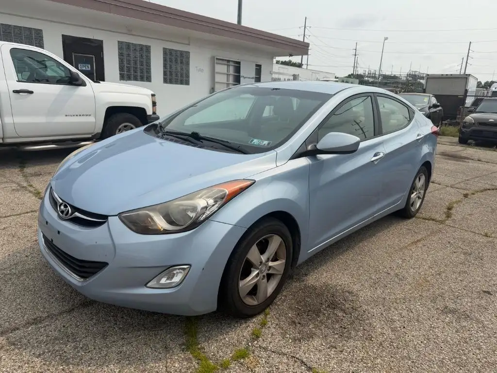 2012 Hyundai Elantra 1.8 GLS A/T's photo