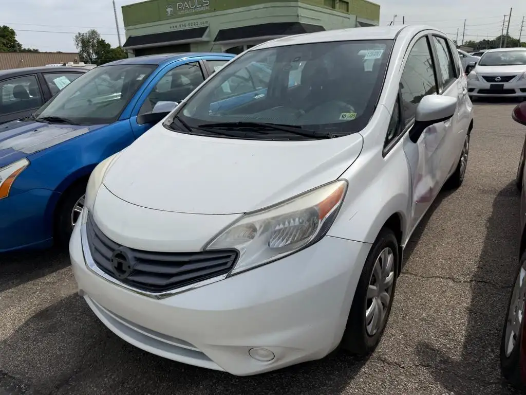 2015 Nissan Versa Note 1.6 SV CVT's photo
