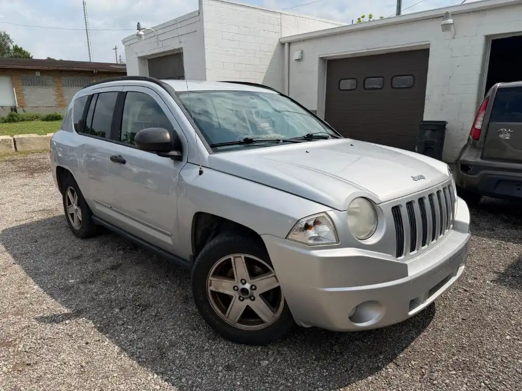 2008 Jeep Compass Sport's photo