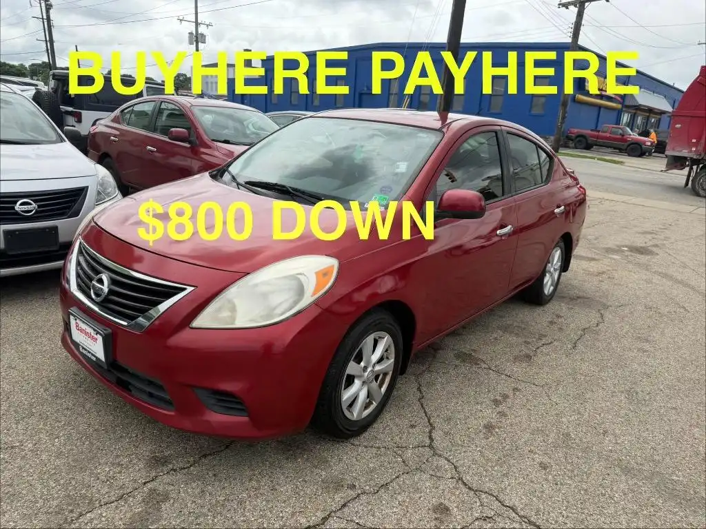2014 Nissan Versa 1.6 SV CVT's photo