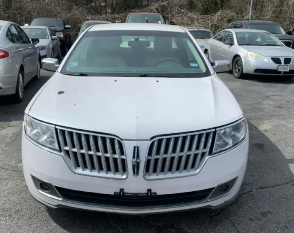2012 Lincoln MKZ V6's photo