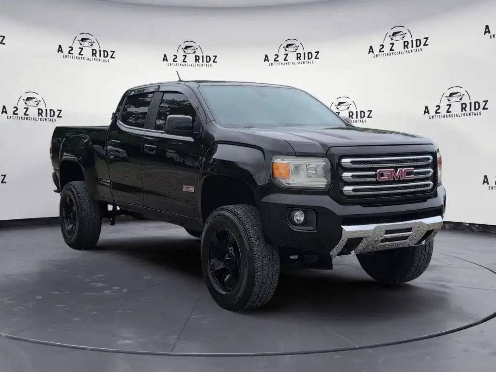 2015 GMC Canyon SLE 4WD Crew Cab Short Box's photo