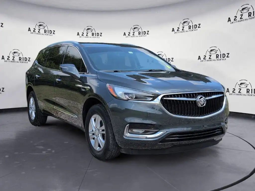 2018 Buick Enclave Essence's photo