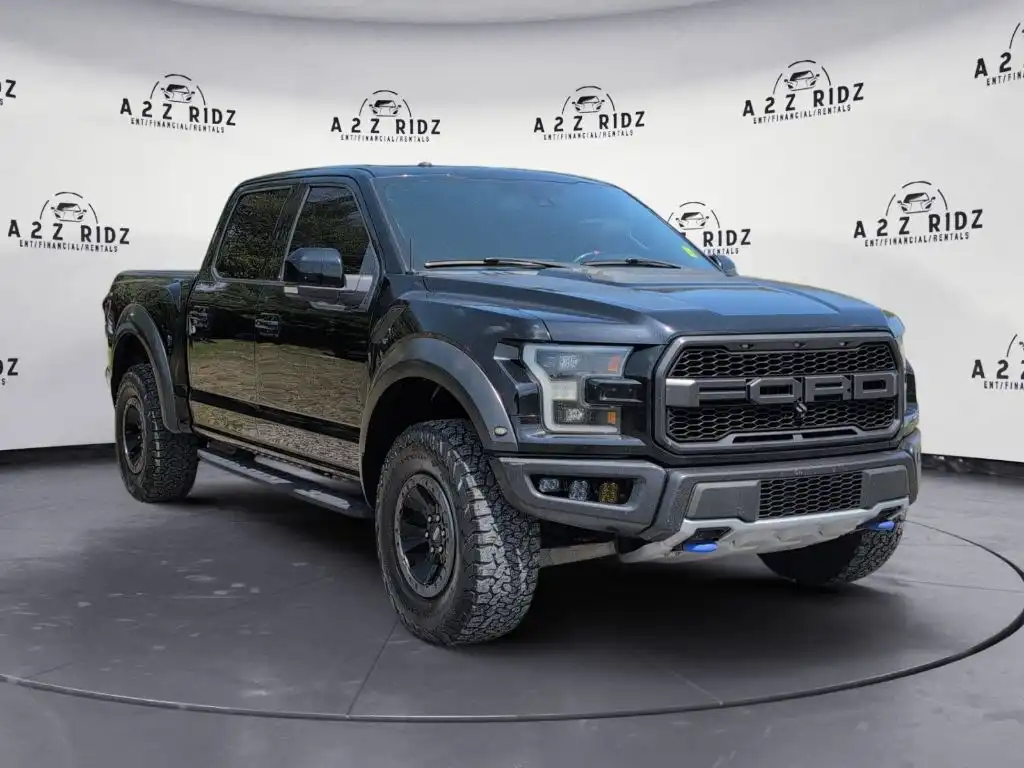 2017 Ford F-150 Raptor 4x4 SuperCrew 5-1/2 Box's photo