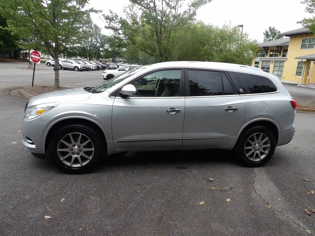 2015 Buick Enclave Leather's photo
