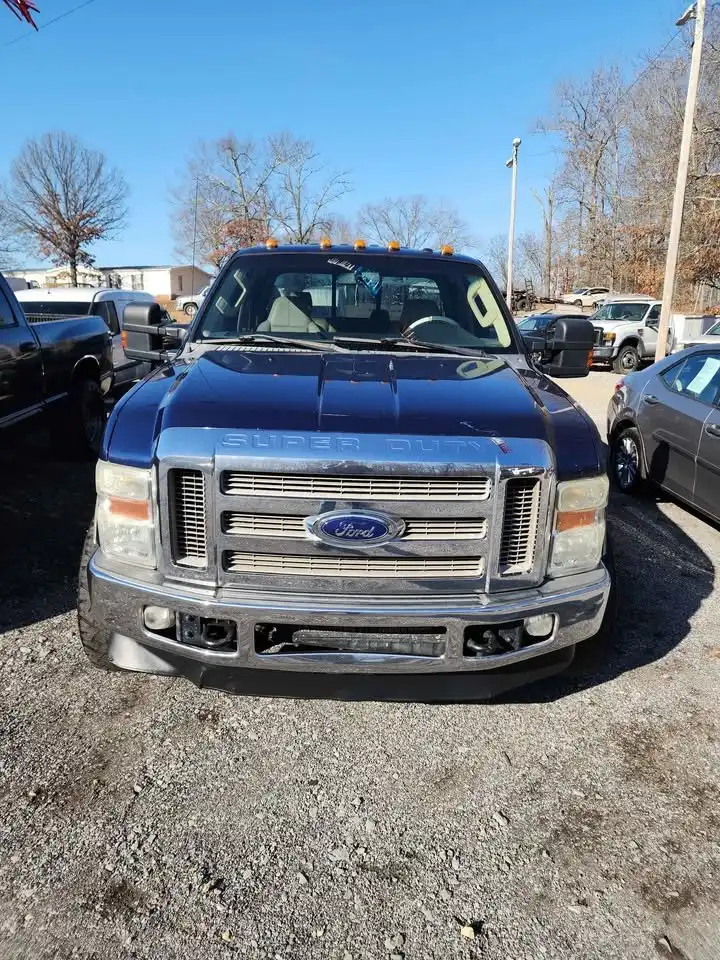 2010 Ford F-250 Lariat 4x4 Crew Cab 156 in's photo