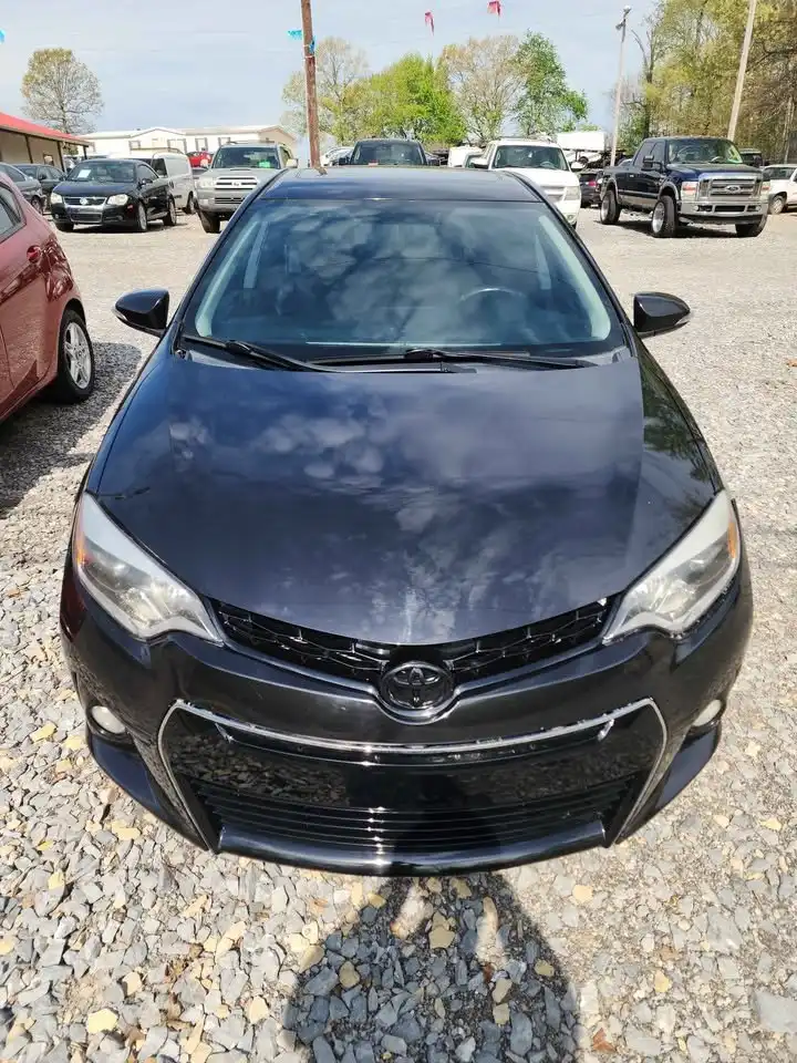 2015 Toyota Corolla L AT's photo