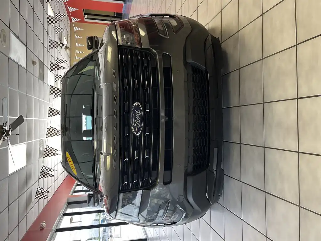 2017 Ford Explorer Sport 4WD's photo