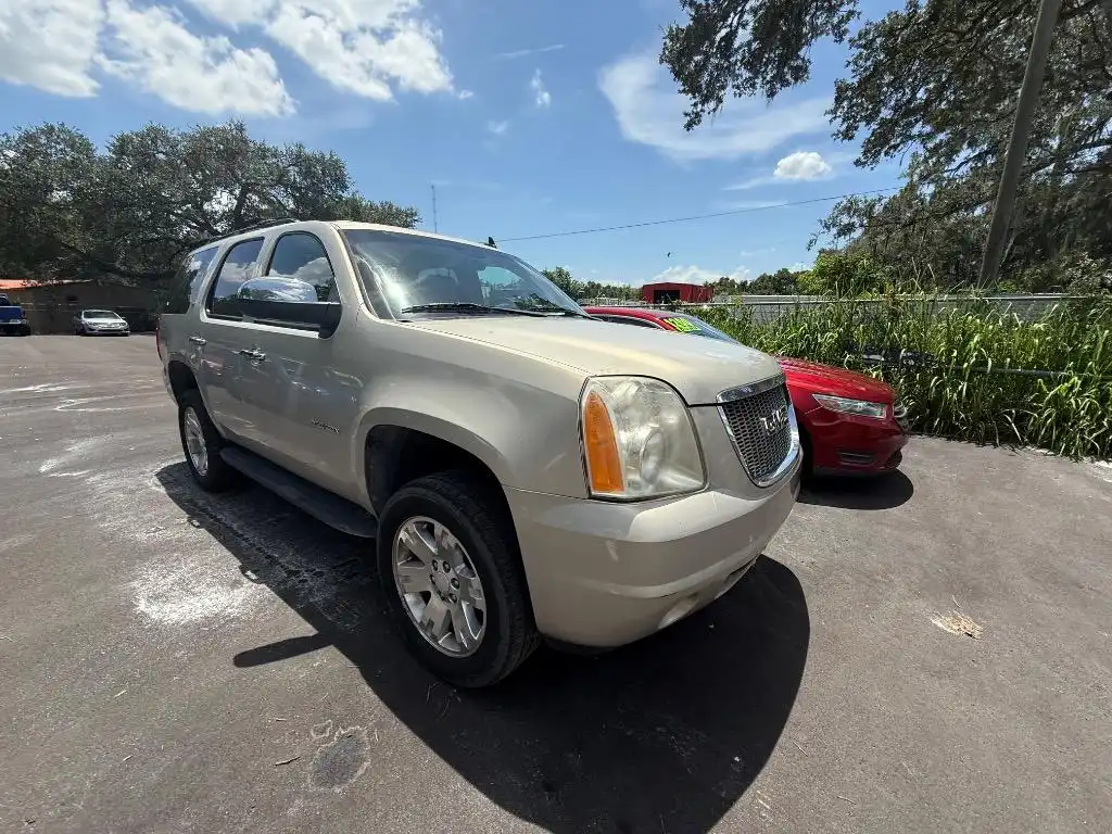 2011 GMC Yukon SLT 4WD's photo