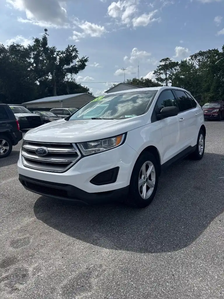2017 Ford Edge SE's photo