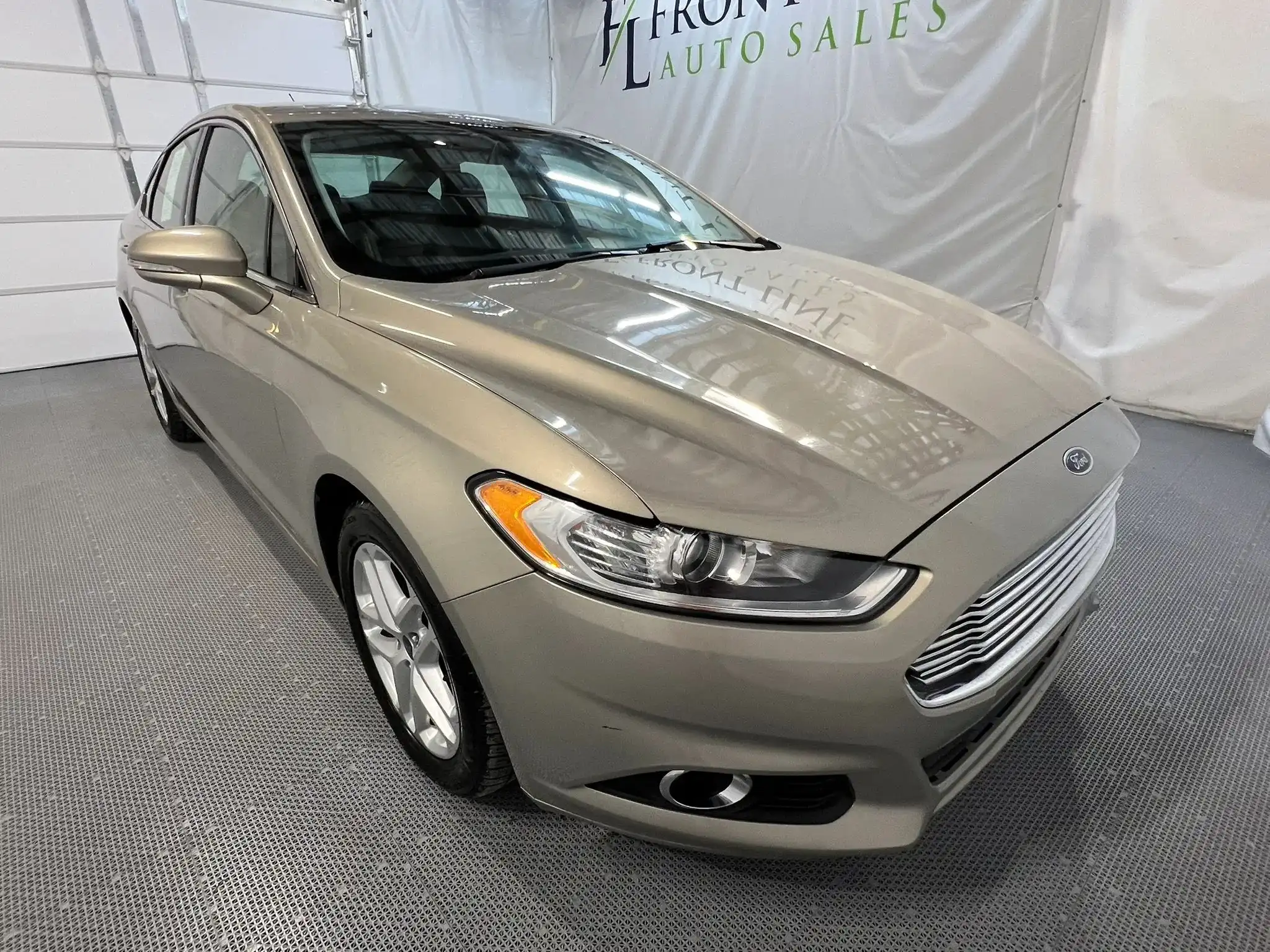 2016 Ford Fusion SE FWD's photo
