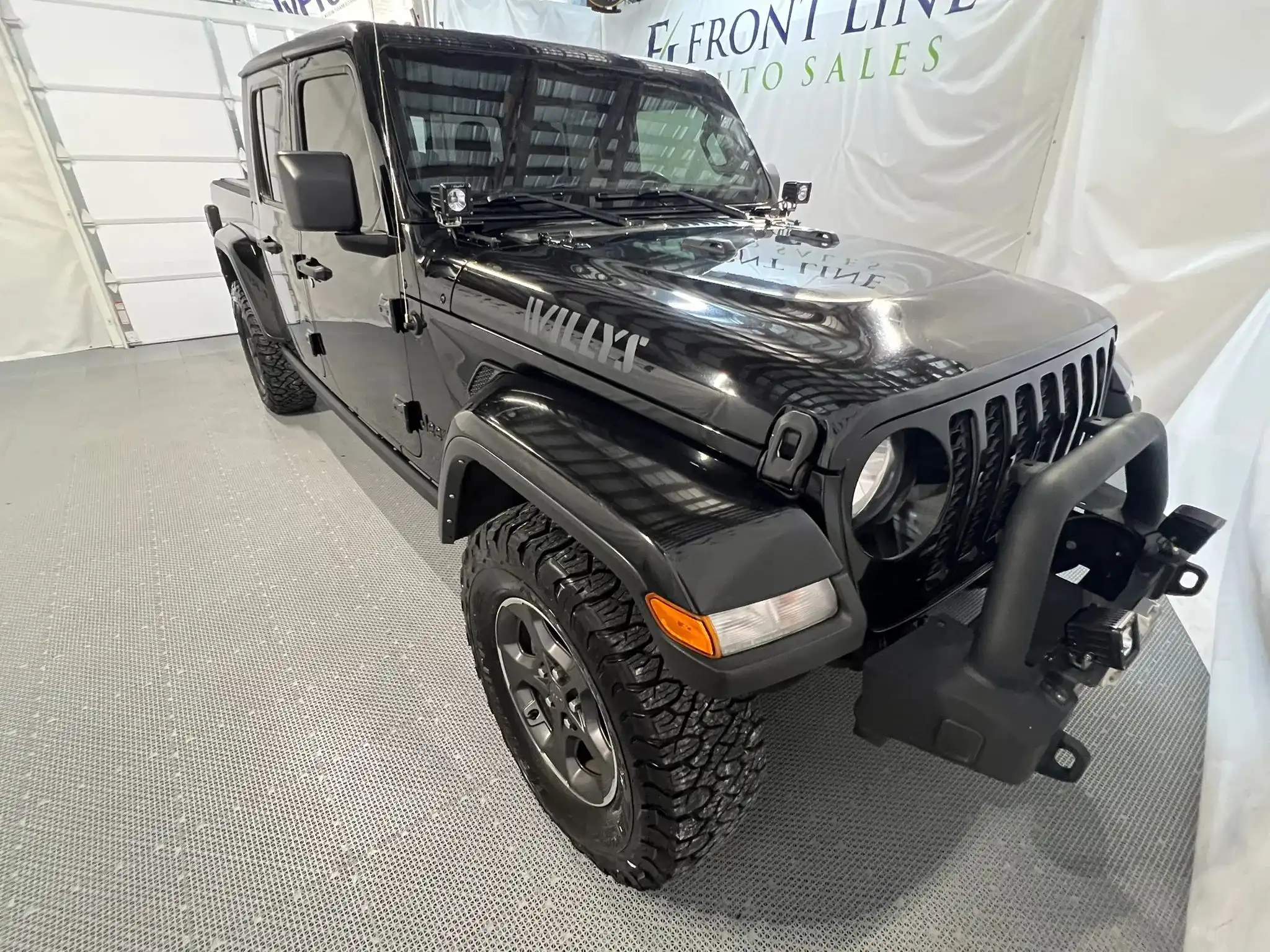2021 Jeep Gladiator Willys's photo