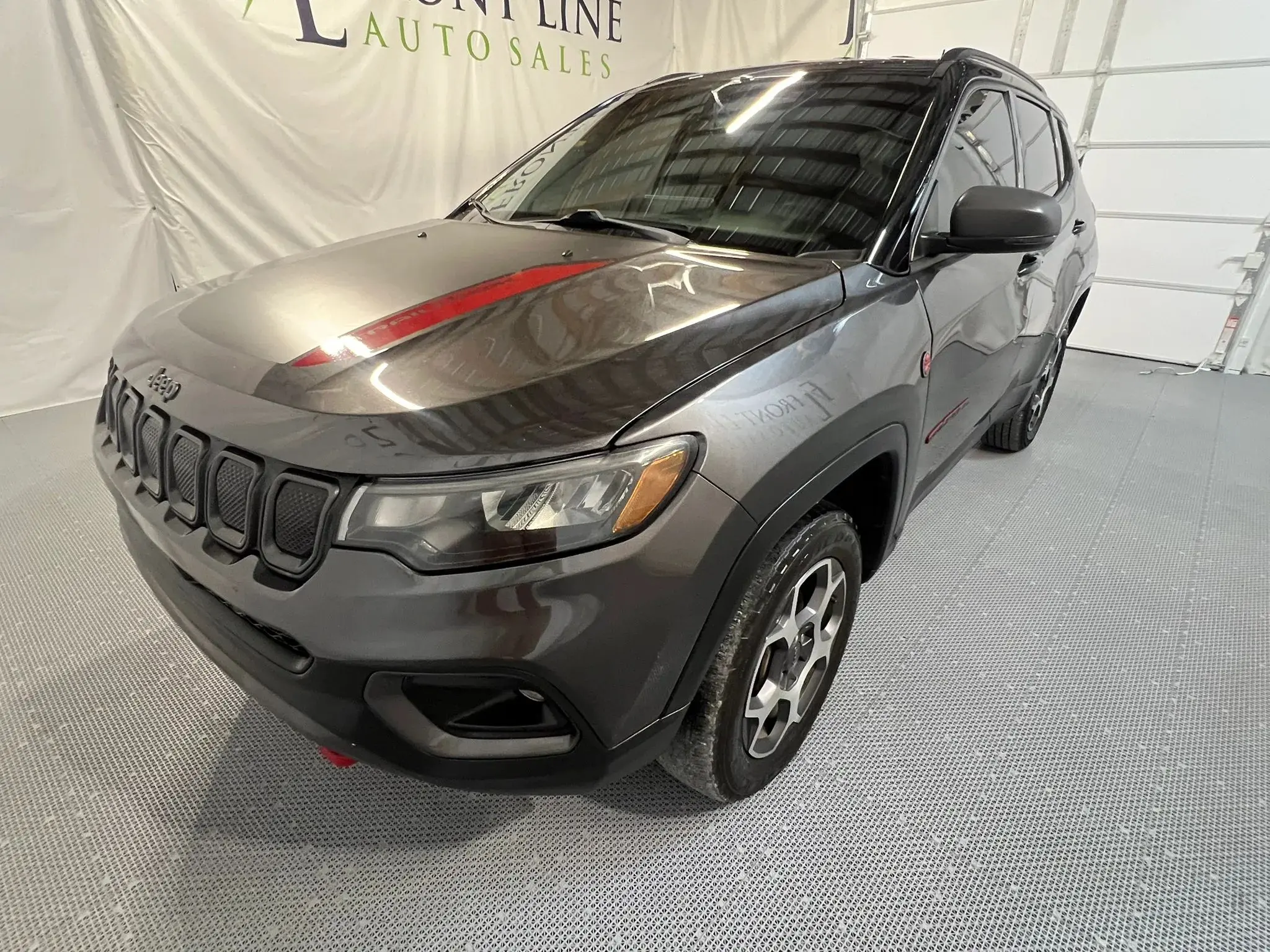 2022 Jeep Compass Trailhawk 4WD photo 3