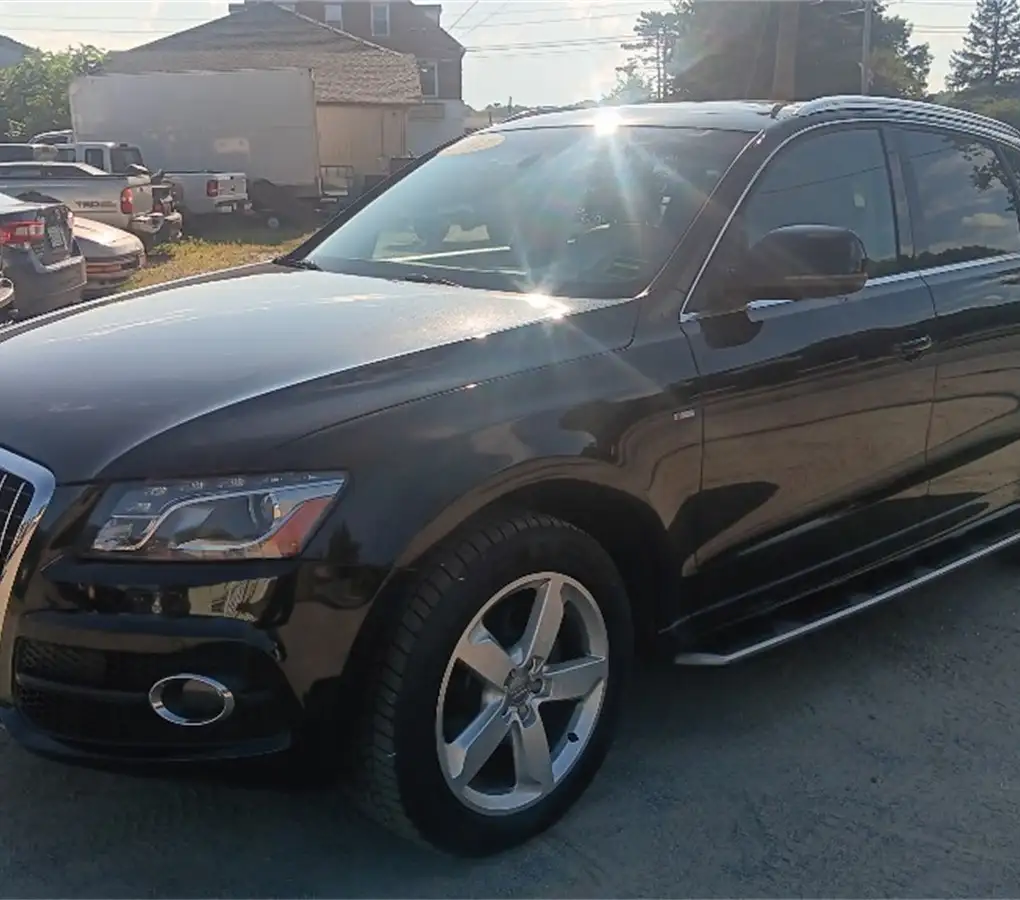 2011 Audi Q5 3.2 Premium Plus quattro Tiptronic's photo
