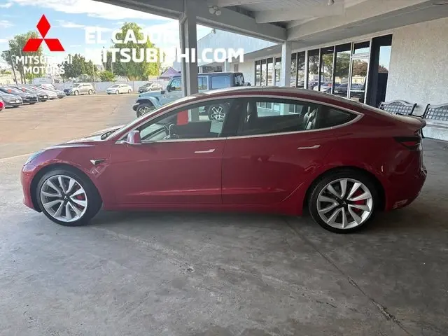 2018 Tesla Model 3 Long Range photo 5