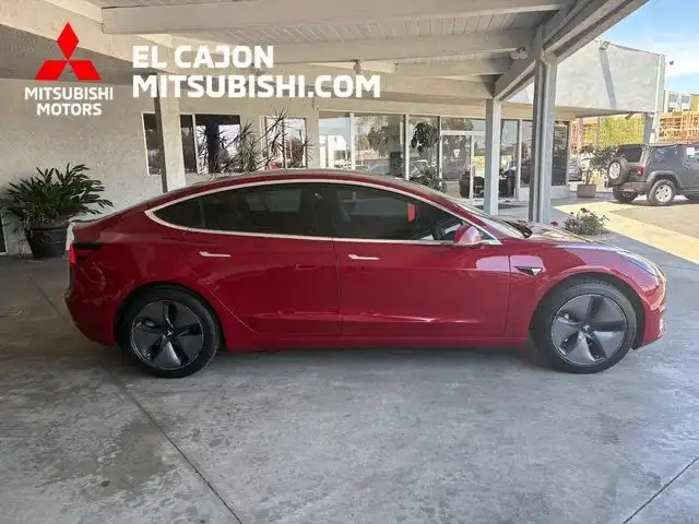 2018 Tesla Model 3 Long Range's photo