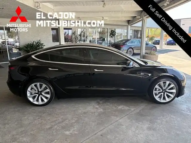 2018 Tesla Model 3 Long Range's photo