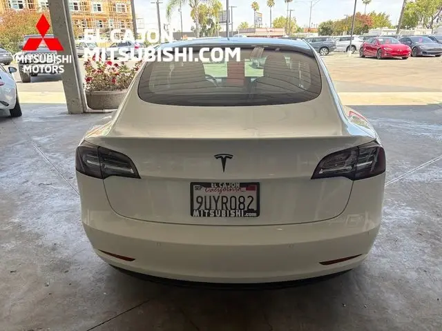 2019 Tesla Model 3 Standard Range Plus photo 3