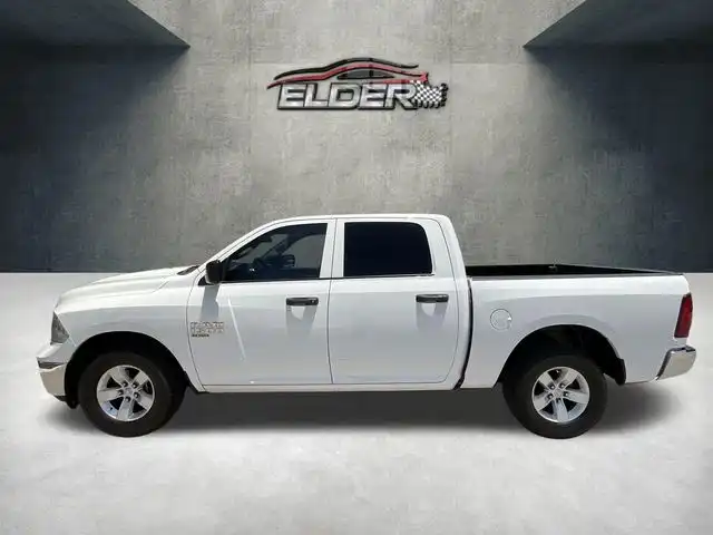 2022 RAM 1500 Classic SLT Crew Cab 5'7's photo